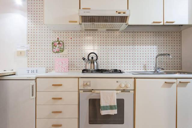 Kitchen 4, House&Colosseum, Roma
