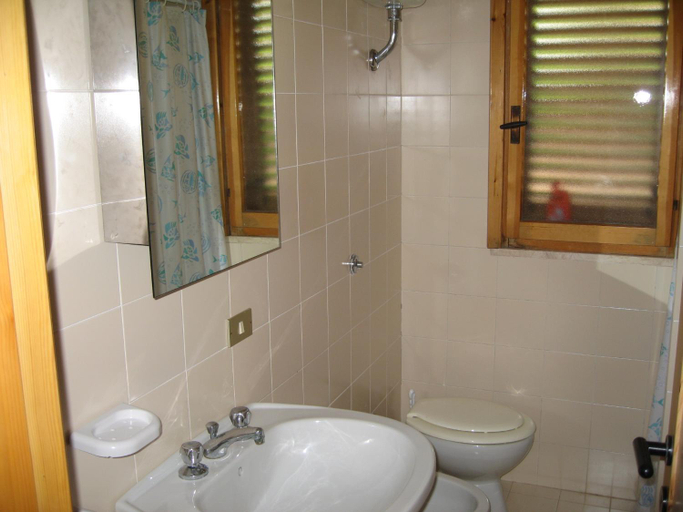 Bathroom, Salento Paradiso, Lecce