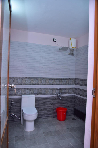 Bathroom 3, RoyaI KazBay Beach Resort, Thiruvananthapuram