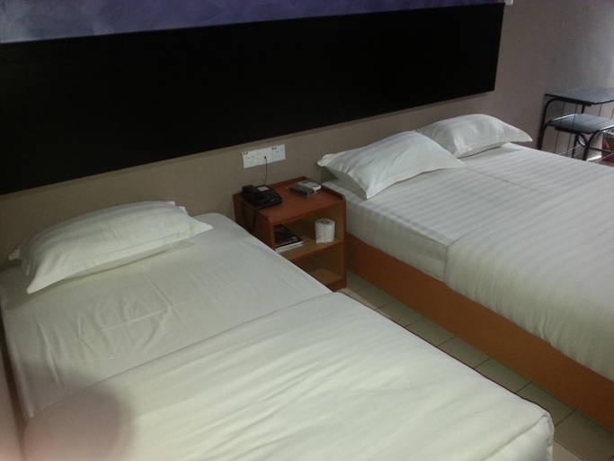 Bedroom 4, Oriental Inn, Kuching