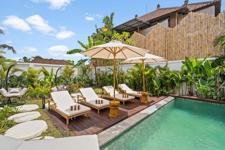 Swimming Pool 6