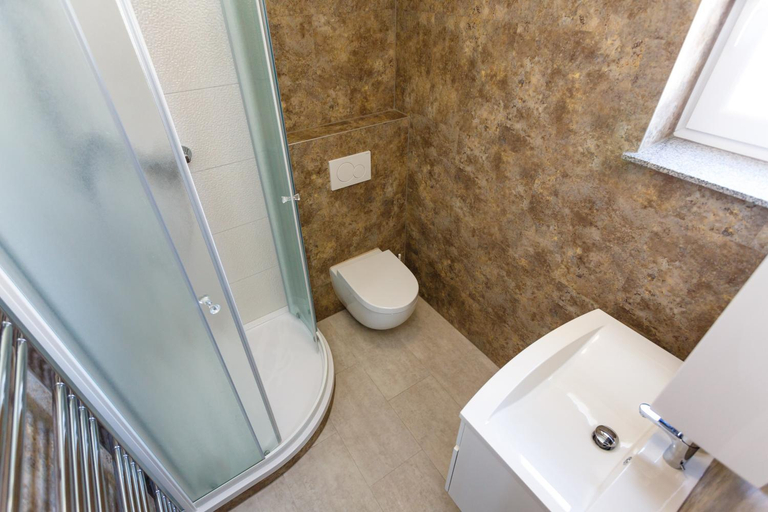 Bathroom 2, apartments VLADO, Krk