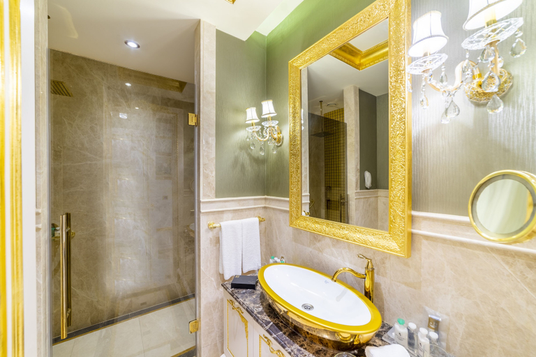 Bathroom 5, The Plaza Bodrum, Bodrum