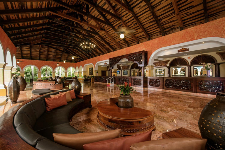 Public Area, Iberostar Waves Paraiso Beach - All Inclusive, Cozumel