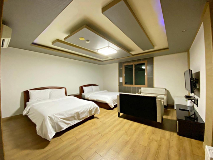 bedroom 15