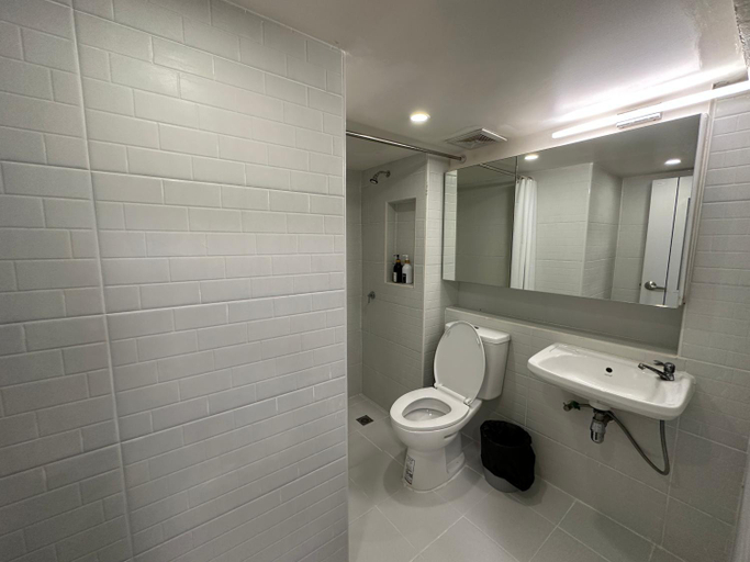 Bathroom 3, Letter Better Home, Pom Pram Sattru