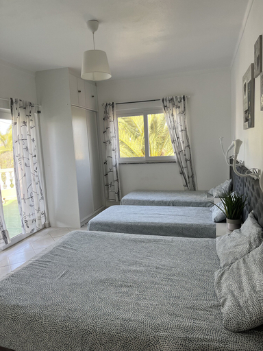 Bedroom 5, Villa Paradis, Silves