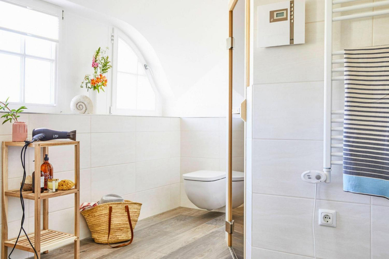 Bathroom 4, Premium-Ferienhaus in Fuhlendorf, Vorpommern-Rügen