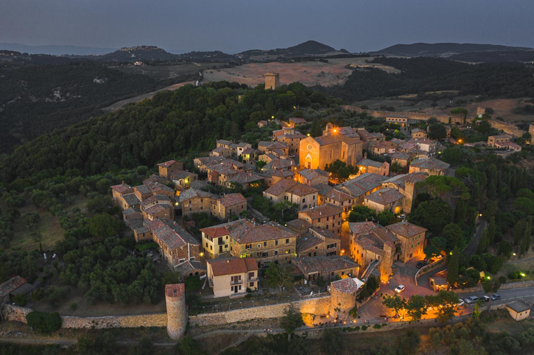 Others 5, In Toscana Camere, Siena