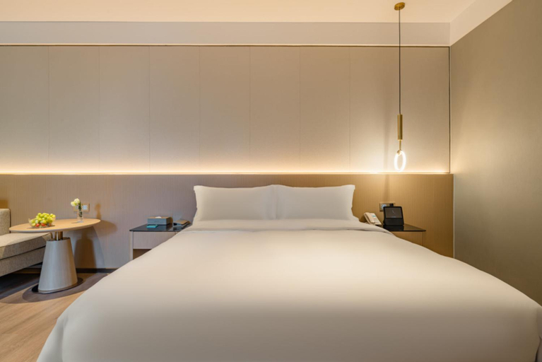 Bedroom 13