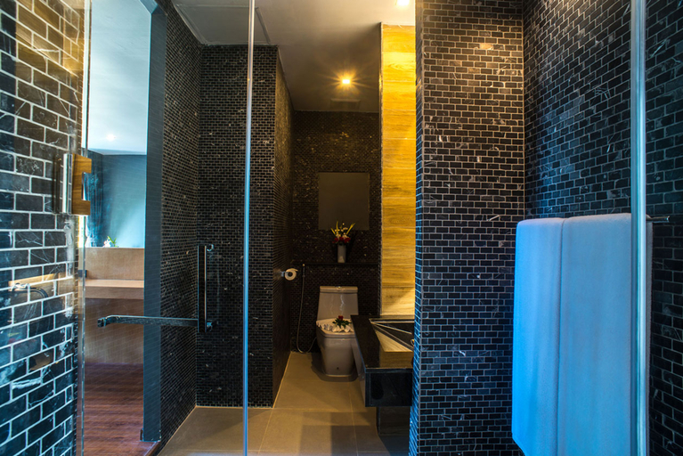 Bathroom 4, The Bay Samui, Ko Samui