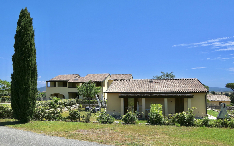 Exterior & Views 2, Residence with pool 4 km from Suvereto, Livorno