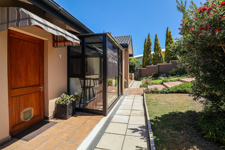 Exterior & Views 2, Belle Vue Ridge, Eden