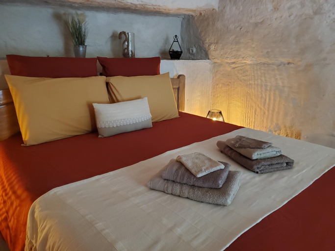 Bedroom, Moulin de Bonfilhon, Bouches-du-Rhône