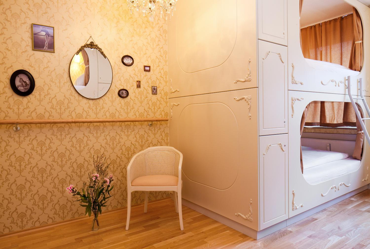 Bedroom 4, Die Wohngemeinschaft Hostel, Köln