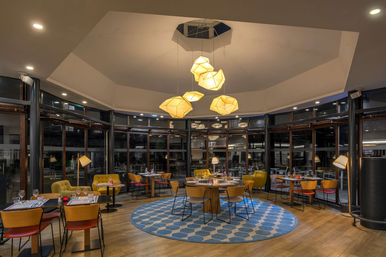 Food & Drinks 5, DoubleTree by Hilton Paris Bougival, Yvelines