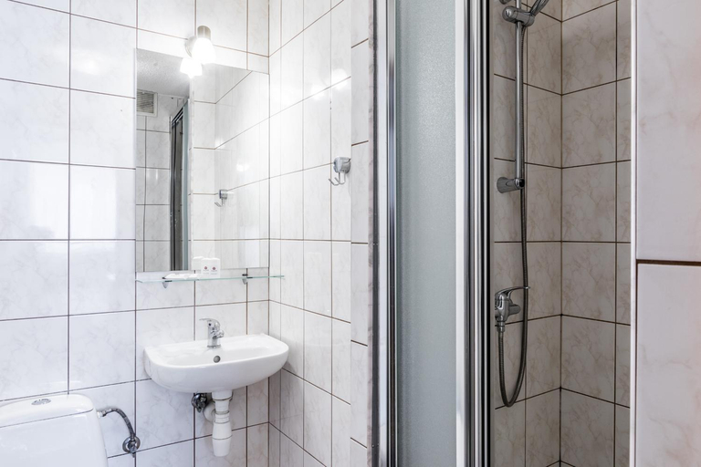 Bathroom 3, Willa Bialy Domek - Jacuzzi & 600m Krupowki, Tatra
