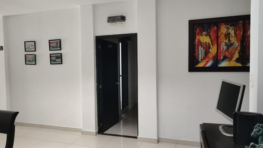 Others 5, Hotel Bellagio, Barrancabermeja