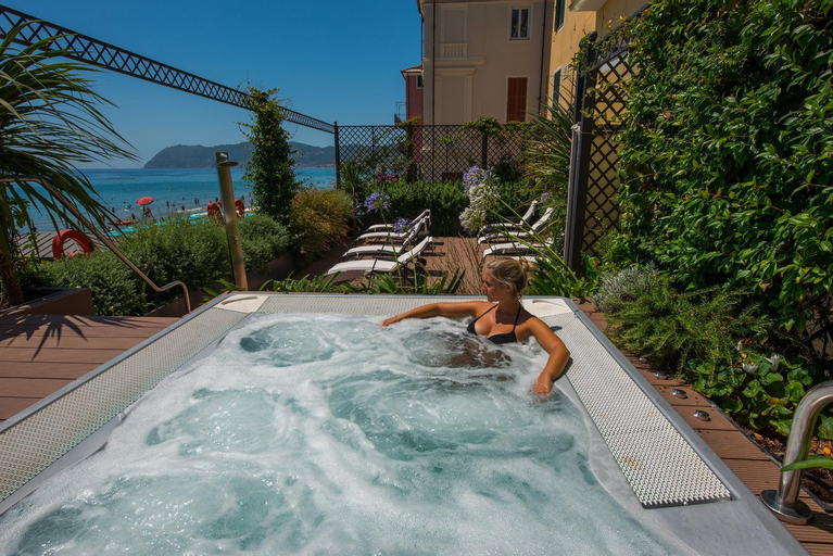 Sport & Beauty 2, Hotel Ligure, Savona