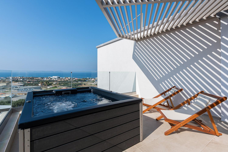 Sport & Beauty 2, Onira Suite Dreams, Crete