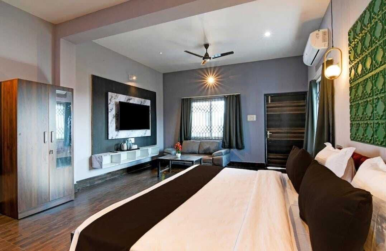 Bedroom 3, Neatflix And Chill 02, Khordha