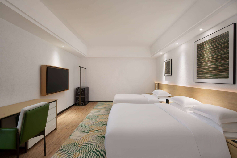 Bedroom 2, Microtel By Wyndham Xishuangbanna City Center, Xishuangbanna Dai
