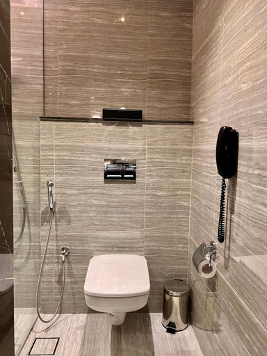 Bathroom 4, Zest Metropole, Colombo