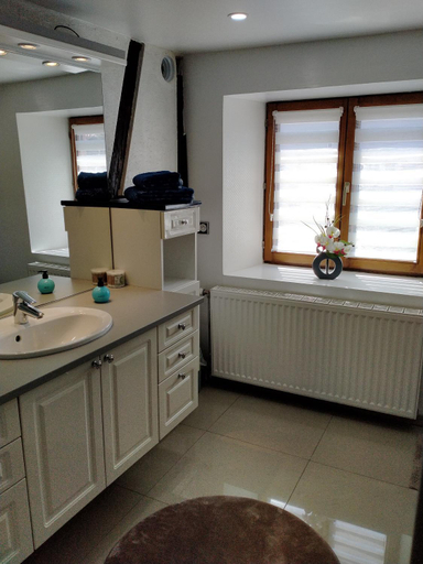 Others 4, Passage des Romains studio, Haut-Rhin