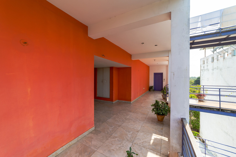 Others 1, Starlite Hotels, Viluppuram