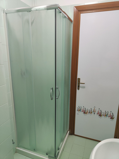 Bathroom 5, Beteya Hostel Don Bosco, Catania
