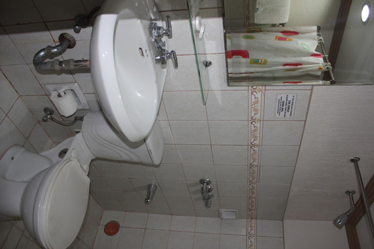 Bathroom 3