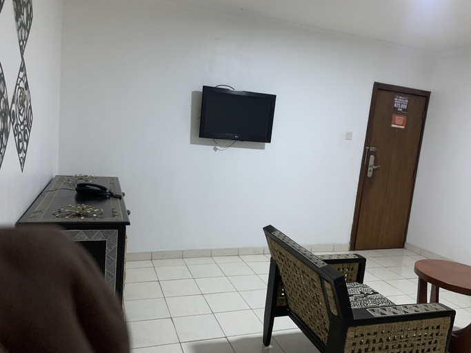 Others 3, FOSTER INN -ASAKE, IbadanNorth