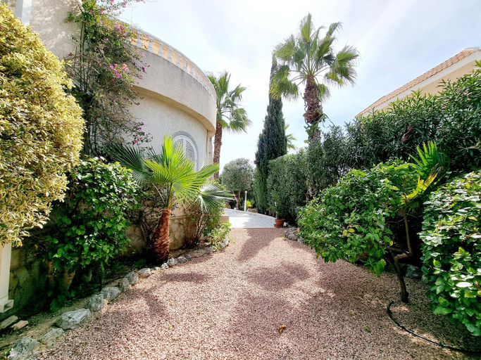 Others 5, House With Pool In La Siesta, Alicante