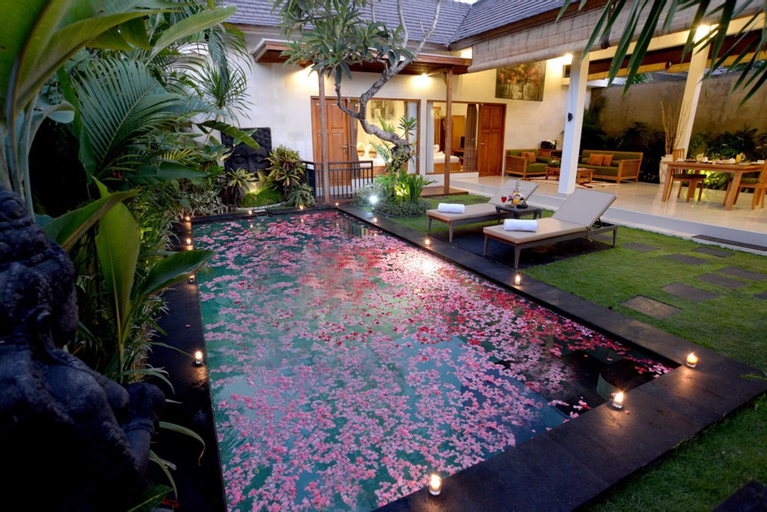 Swimming Pool 3
