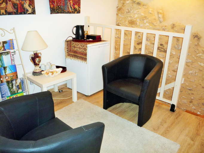 Others 4, Chez Edell, Dordogne