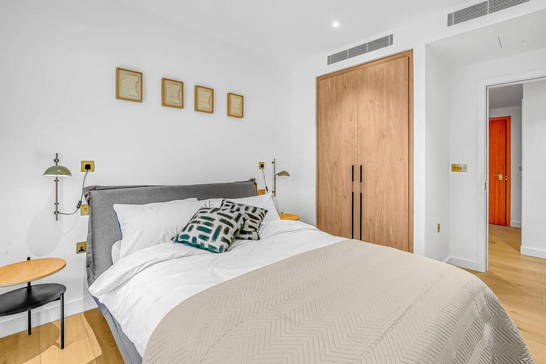 Bedroom 2, Spacious Apartment in King’s Cross, London