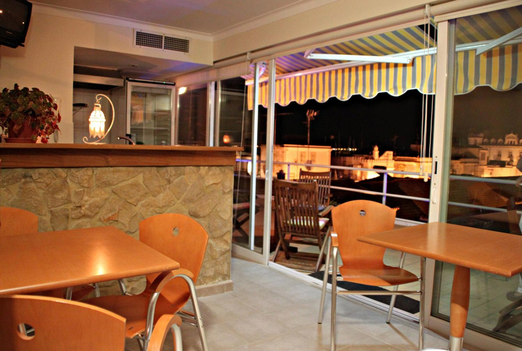 Food & Drinks 5, Villa Marquez Apartments, Vila Real de Santo António