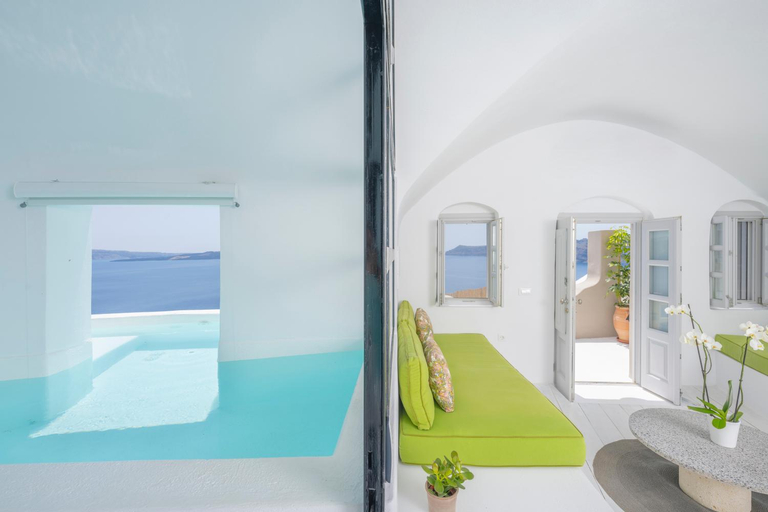 Bedroom 5, Nano Oia Canaves, South Aegean