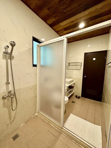 Bathroom 4, Liwuzuocun Homestay, Hualien