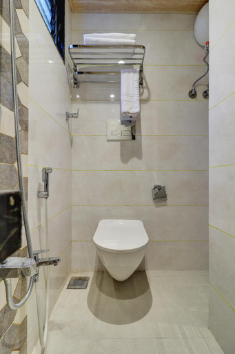 Bathroom 4, Hotel Flysky Rooms & Banquets, Thane