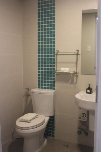 Bathroom 5, Boracay Haven Resort, Malay