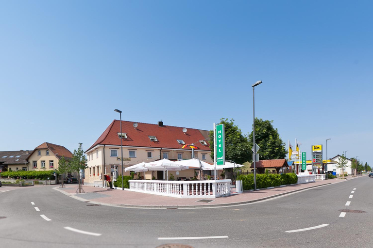 Exterior & Views 1, Hotel Zum Ochsen, Rastatt