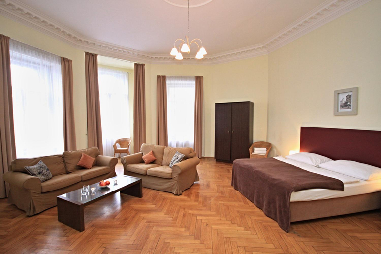 Bedroom 2, River View Residence, Praha 5