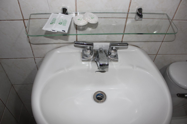 Bathroom 2