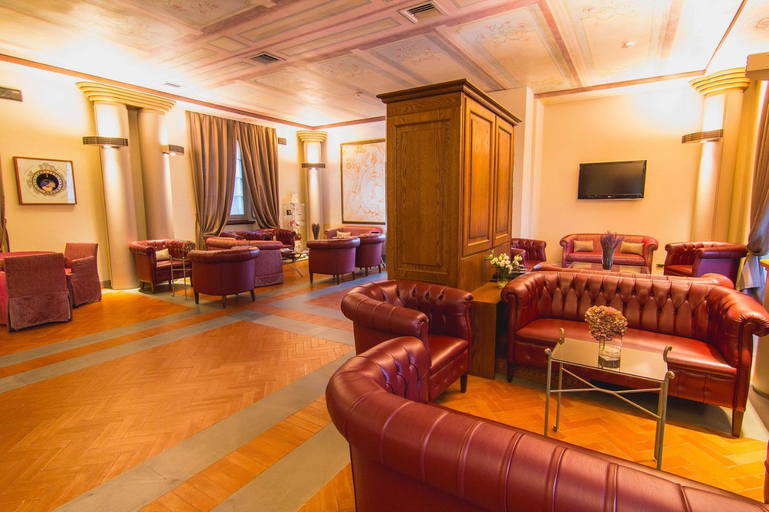 Public Area 3, Ih Hotels Milano Parco Borromeo Cesano Maderno, Monza and Brianza