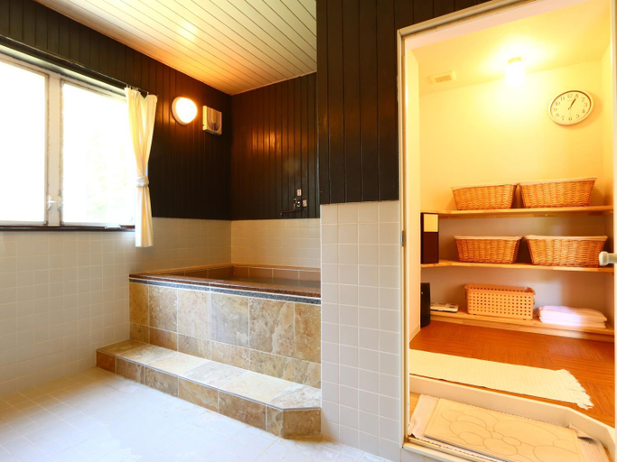 Bathroom 3, Country Inn The Classic, Hokuto