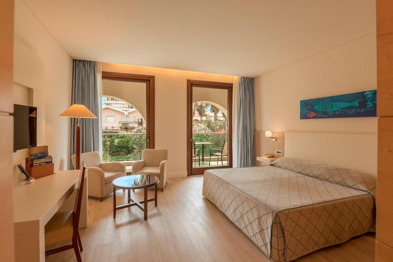 Bedroom 3, Smy Carlos V Wellness & Spa Alghero, Sassari