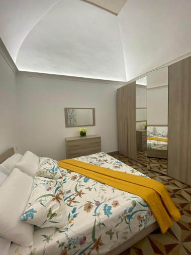 Others 2, M.Mansion, Foggia