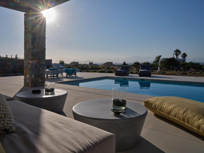 4, Villa Olea & Ramus Paros, South Aegean