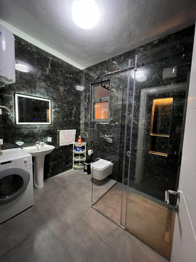 Bathroom, Grand Family Apartment -Free Parking-, Tiranës